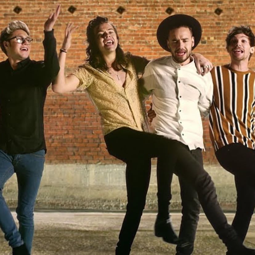 #4 — history - SOB SONG EVEN THOUGH IT SHOULDNT BE. this music video makes me wanna cry omg the wall and then oh my god everything is so sad.. the last music we got 💔 the videos with zayn in it im gonna cryy it’s such a good song too all the 2011 clips in it make me wanna curl up and cry. i am LOVING glasses niall in it tho omg 🤭