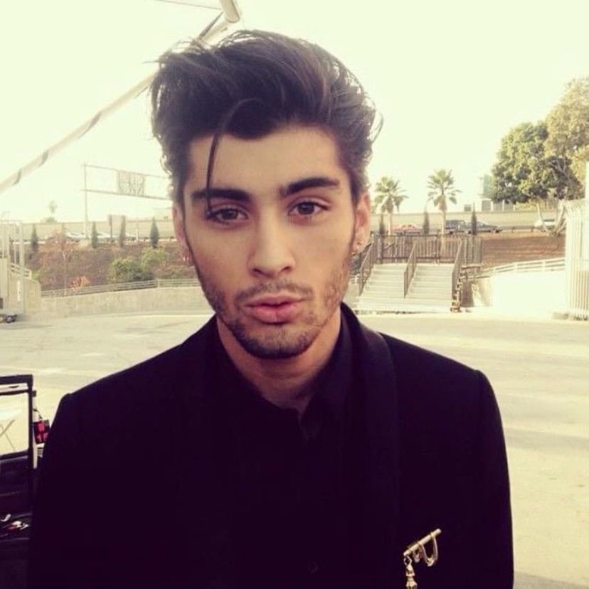 had to add a single strand zayn โญ - god heโs so ๐ซถ๐ผ๐ซถ๐ผ