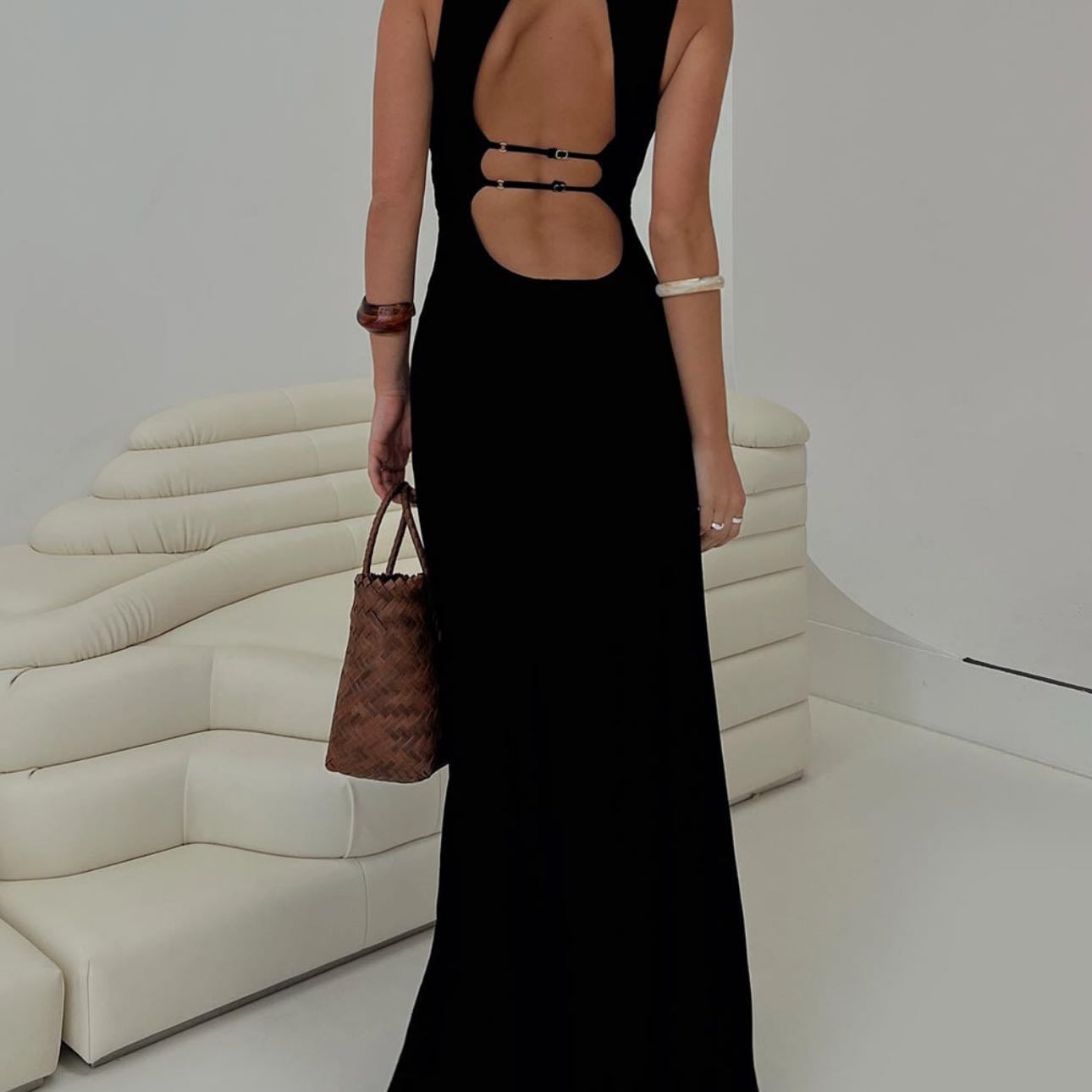 Ace of Hearts Backless Maxi Dress Black - 88€
