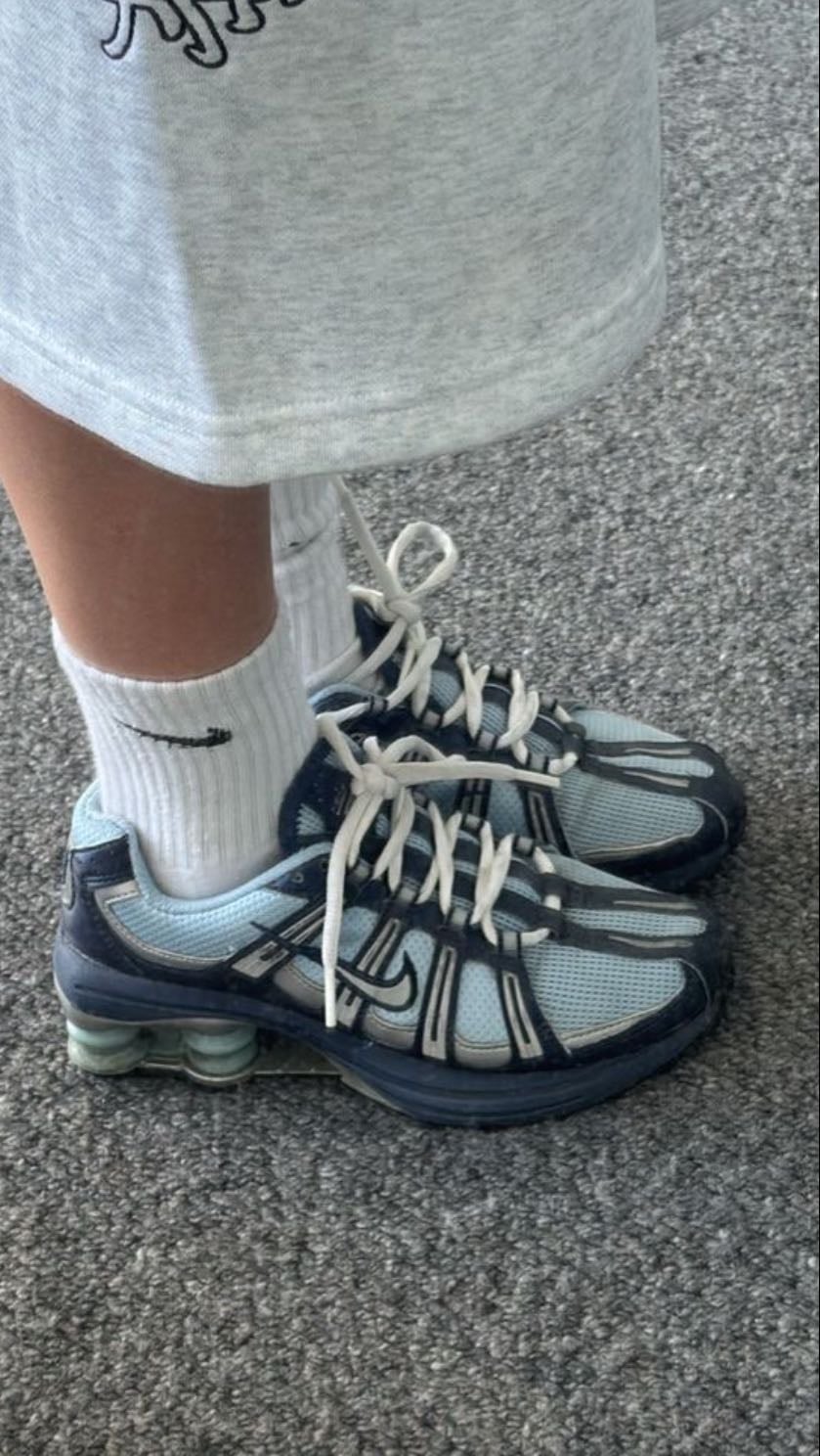 nike shox navina