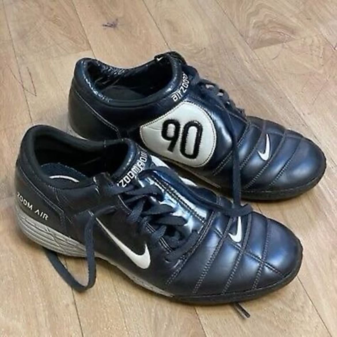 nike total 90’s blue