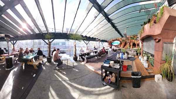 Dreamland Bar & Diner
