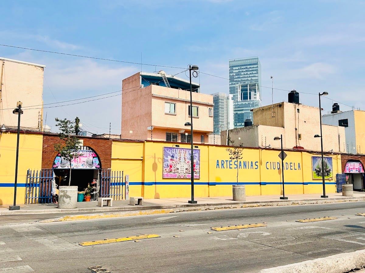 Mercado de Artesanías La Ciudadela