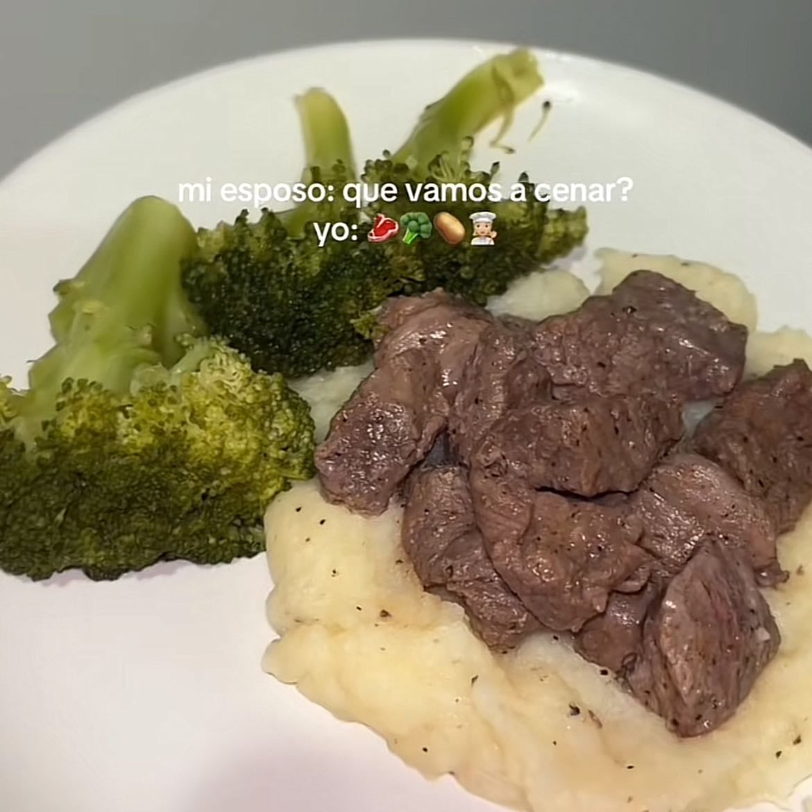 Arrachera con puré