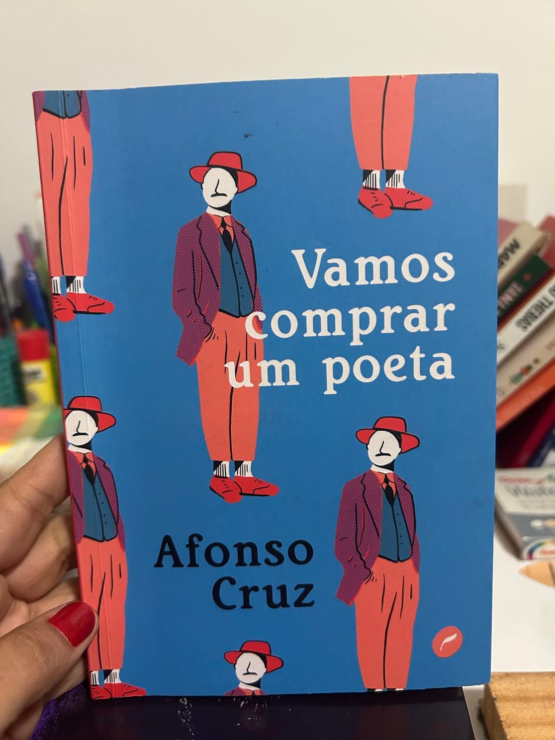 Vamos comprar um poeta - Afonso Cruz