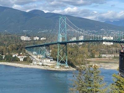 Lions Gate Bridge