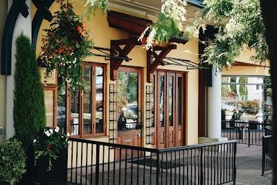 Okini Restaurant & Bar