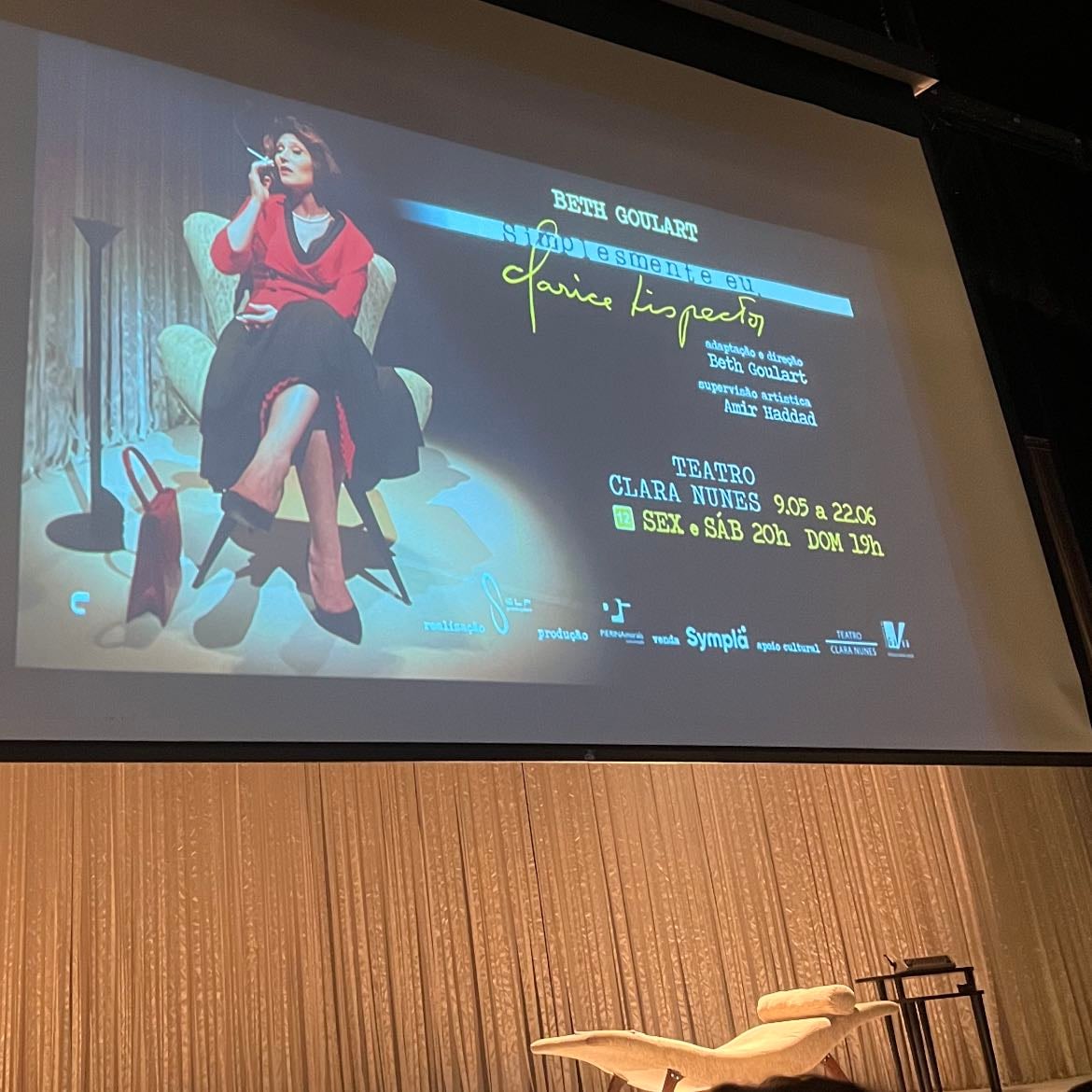 Simplesmente eu, Clarice - Maio - Teatro Clara Nunes (Gávea)