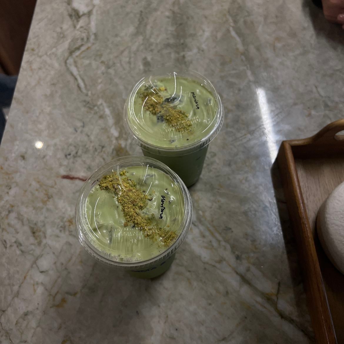 Lomma & Limma Café - Todas la bebidas están sp deliii en verdad, la que escojas, mi recomendación: El matcha latte con foam de pistache 🤤 no tienen idea lo ricoooo