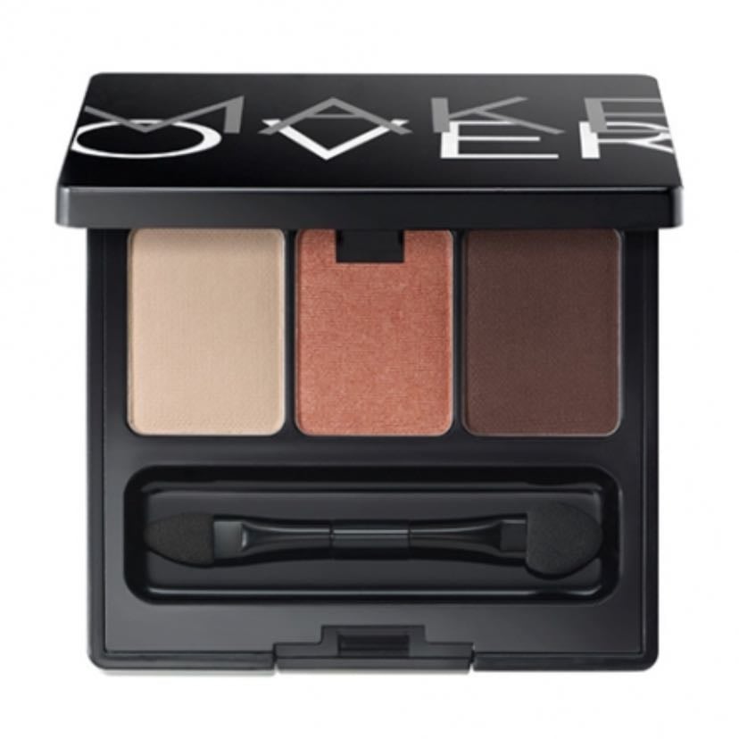 Makeover eyeshadow 3 shades