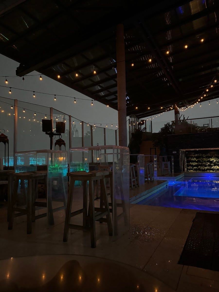 Envy Rooftop