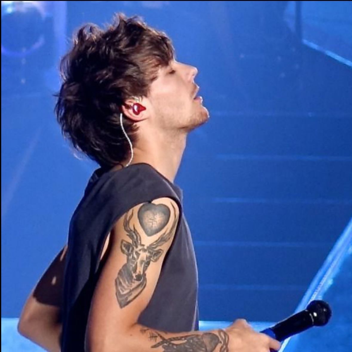 lou - does anyone hear running watah?