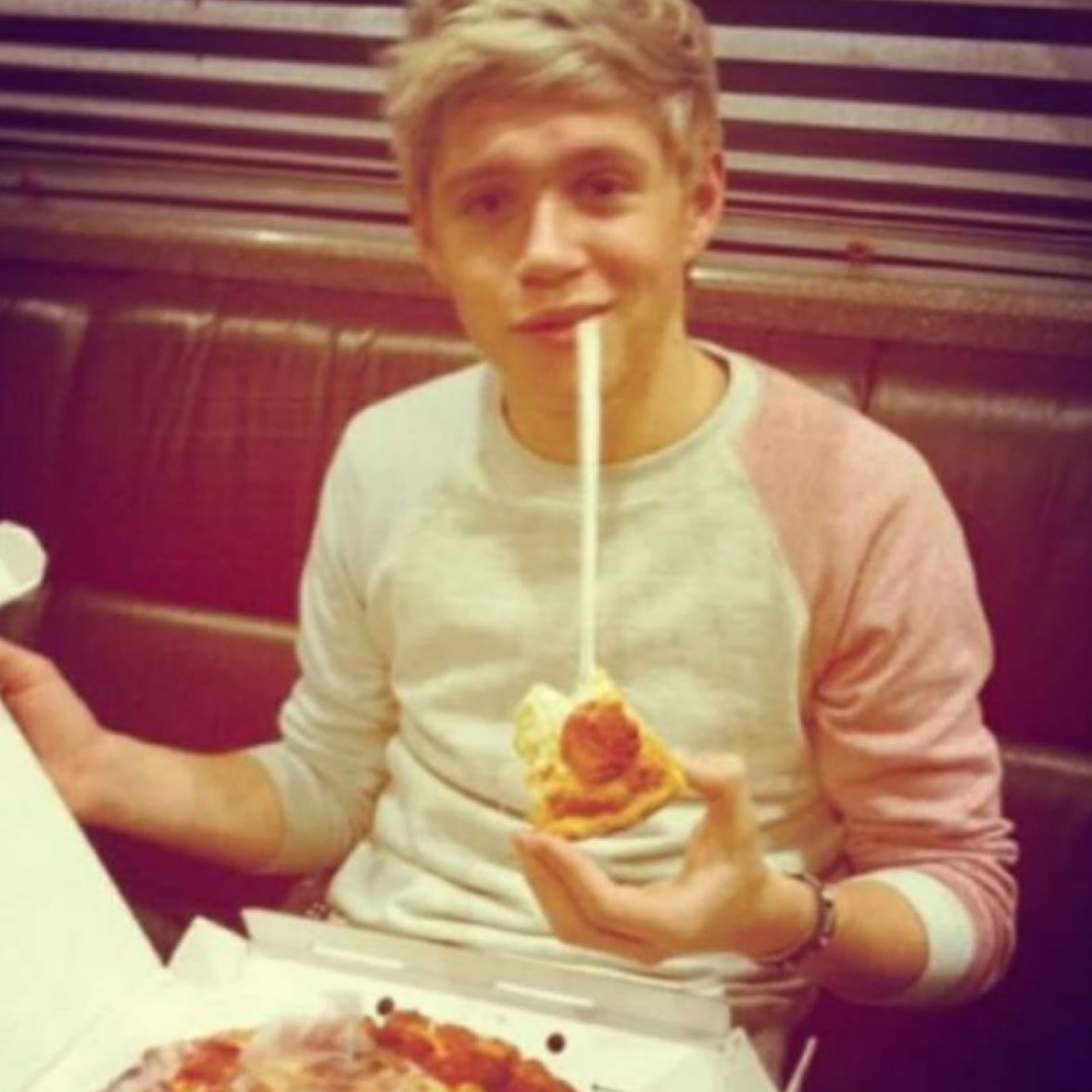 Niall and pizza