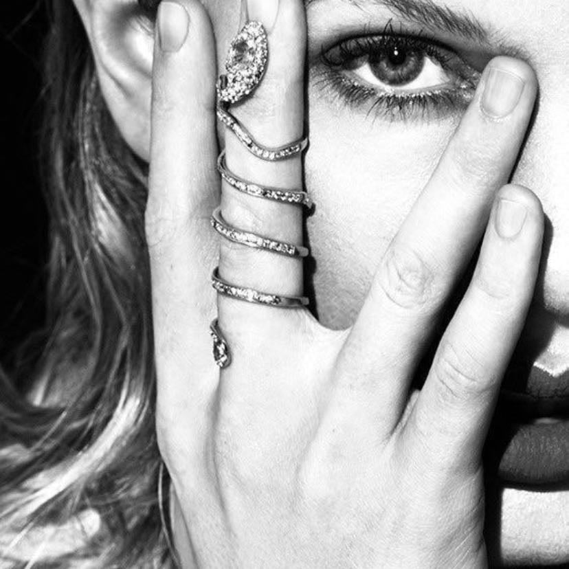 Getaway Car 🖤🚗 - Song · Taylor Swift