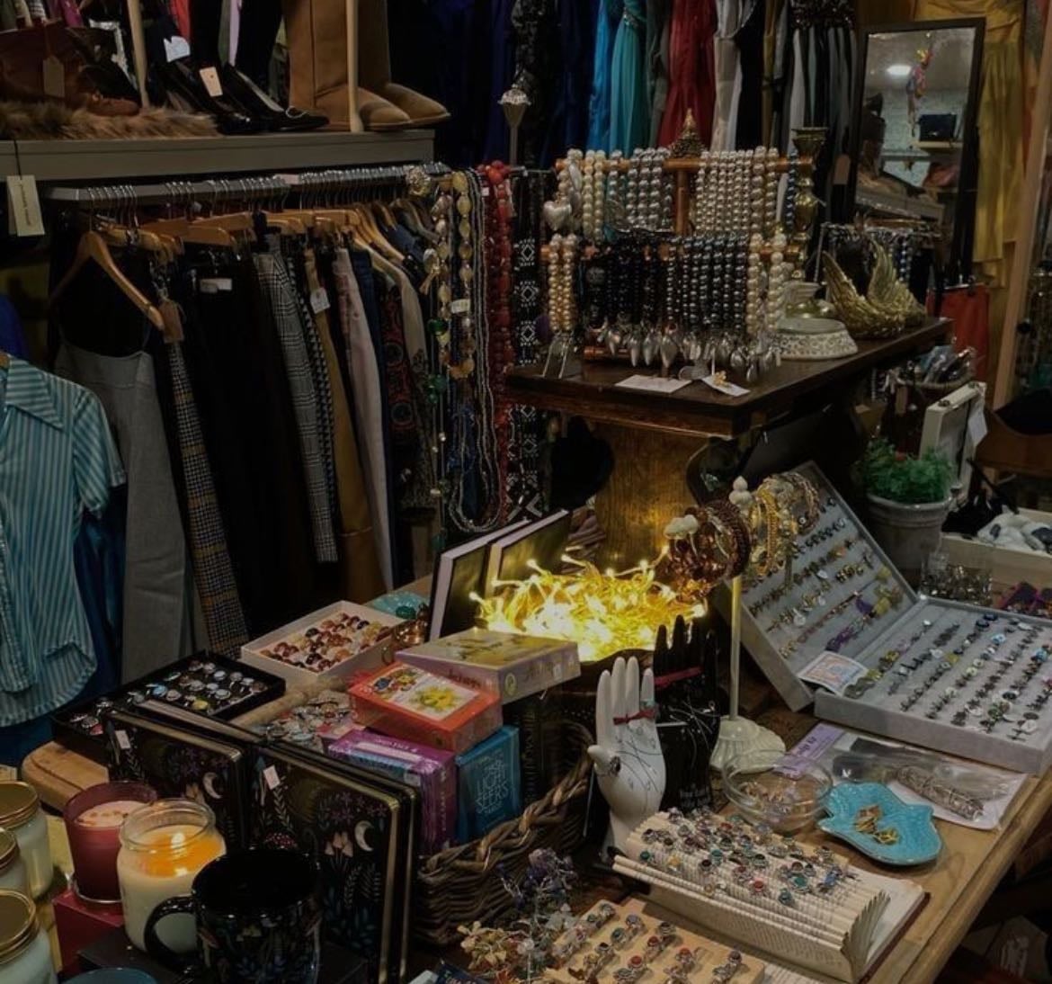 ✮ thrift manifestation
