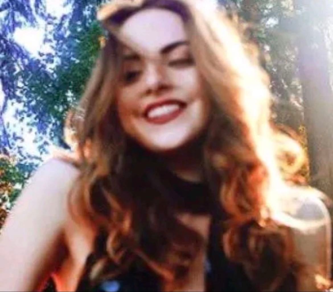 Elizabeth Gillies