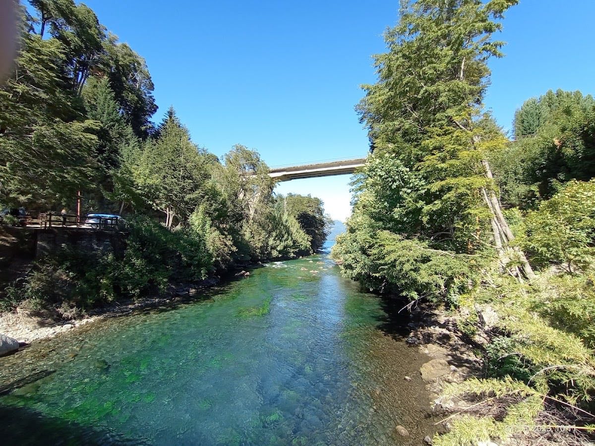Río Correntoso