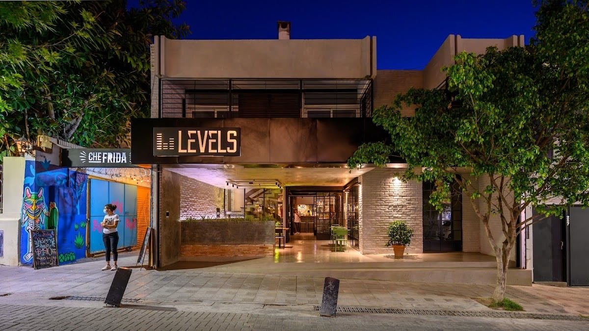 Levels Bar