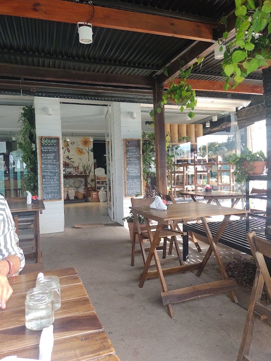 Oats Market & Brunch