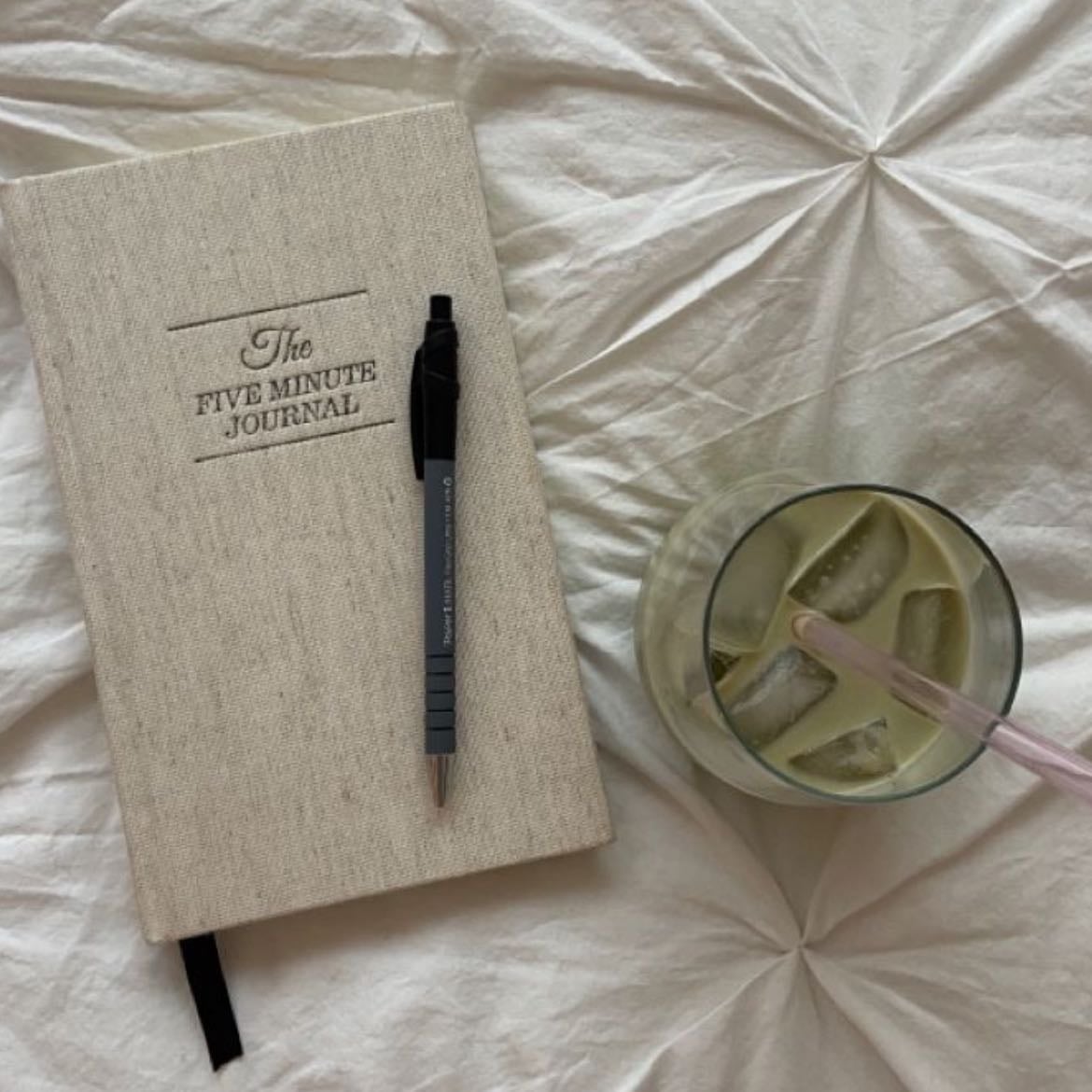 Practice gratidute - Write down 3 things you are gratefull everyday.