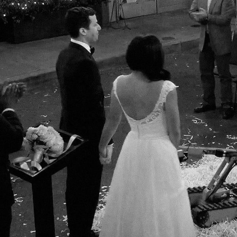 Brooklyn Nine-Nine - Michael Schur, Daniel J. Goor · 2013