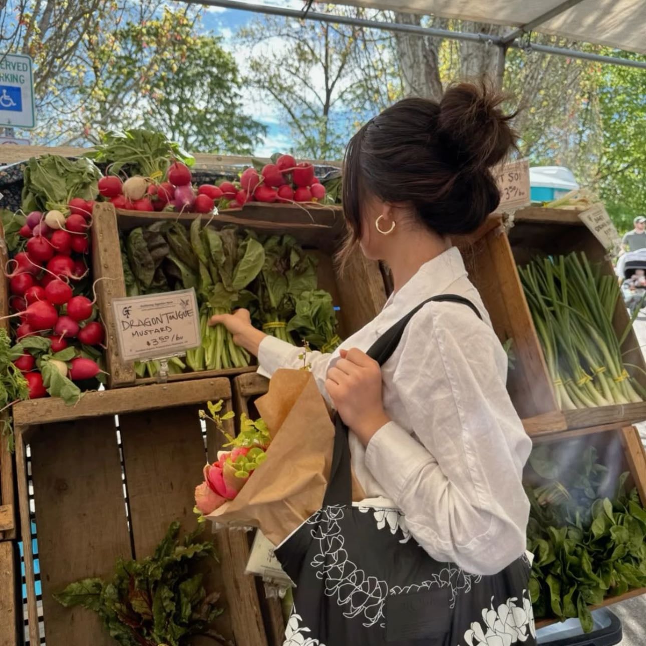 Go to a farmerโs market