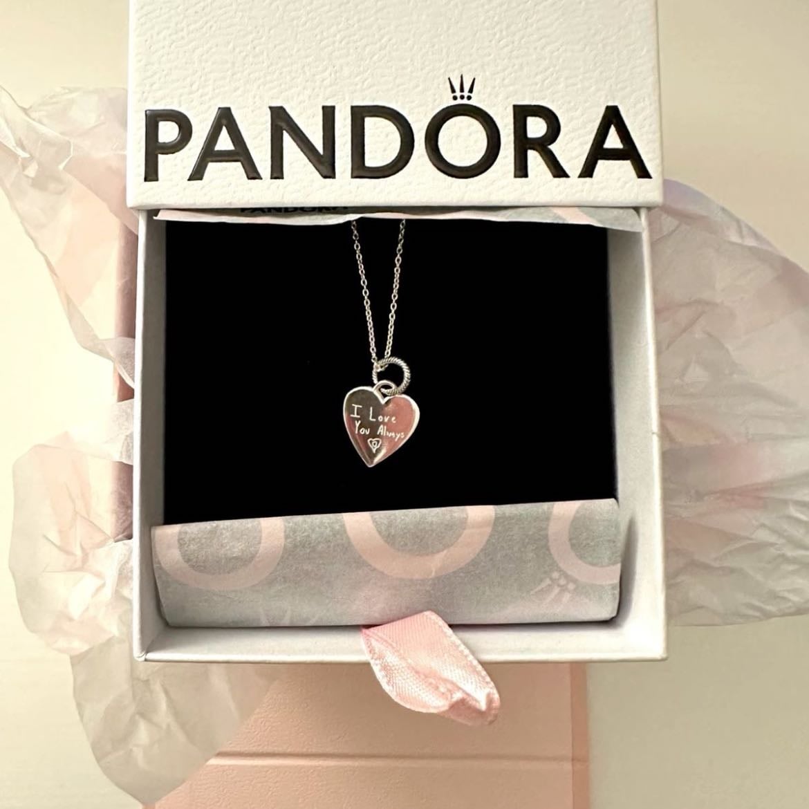 Custom engraved necklace - Pandora
