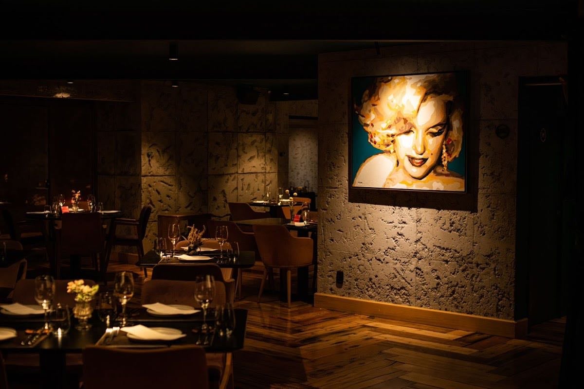 Catherine Restaurant