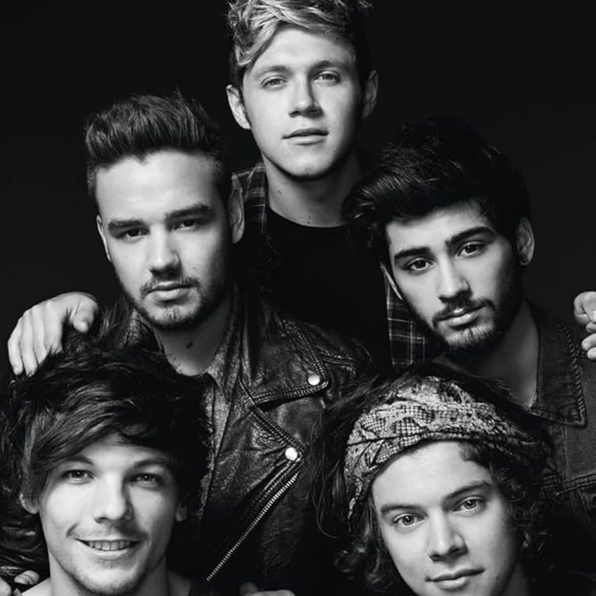 One direction - Ligit any show just wanna see them