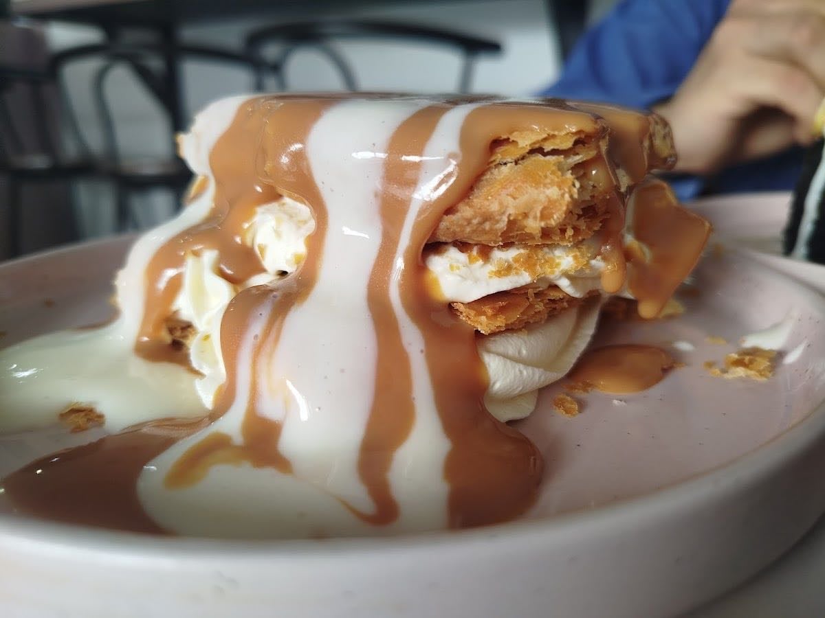 TERRON POSTRE Y CAFÉ