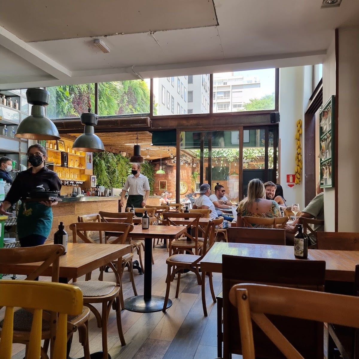 Banana Café