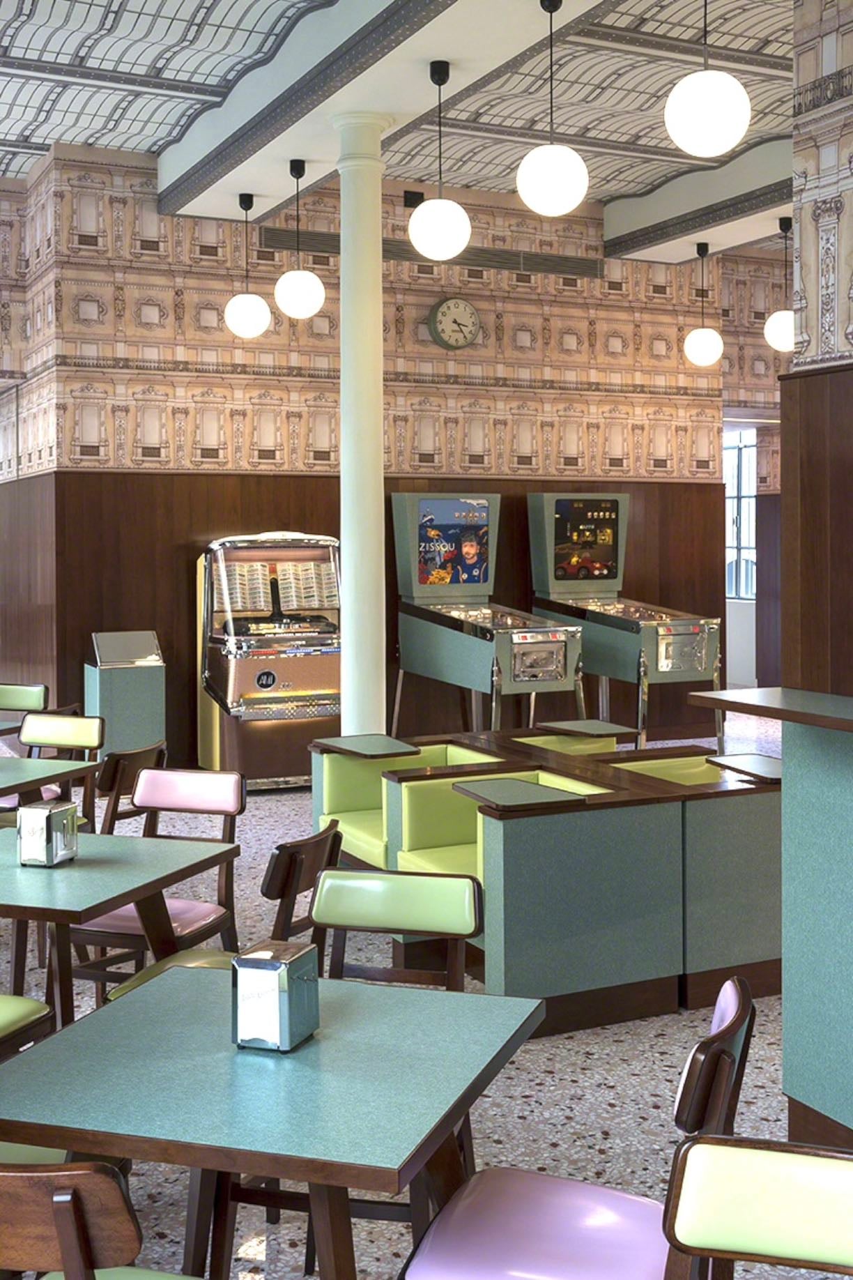 Bar Luce - your in a retro coffee world now