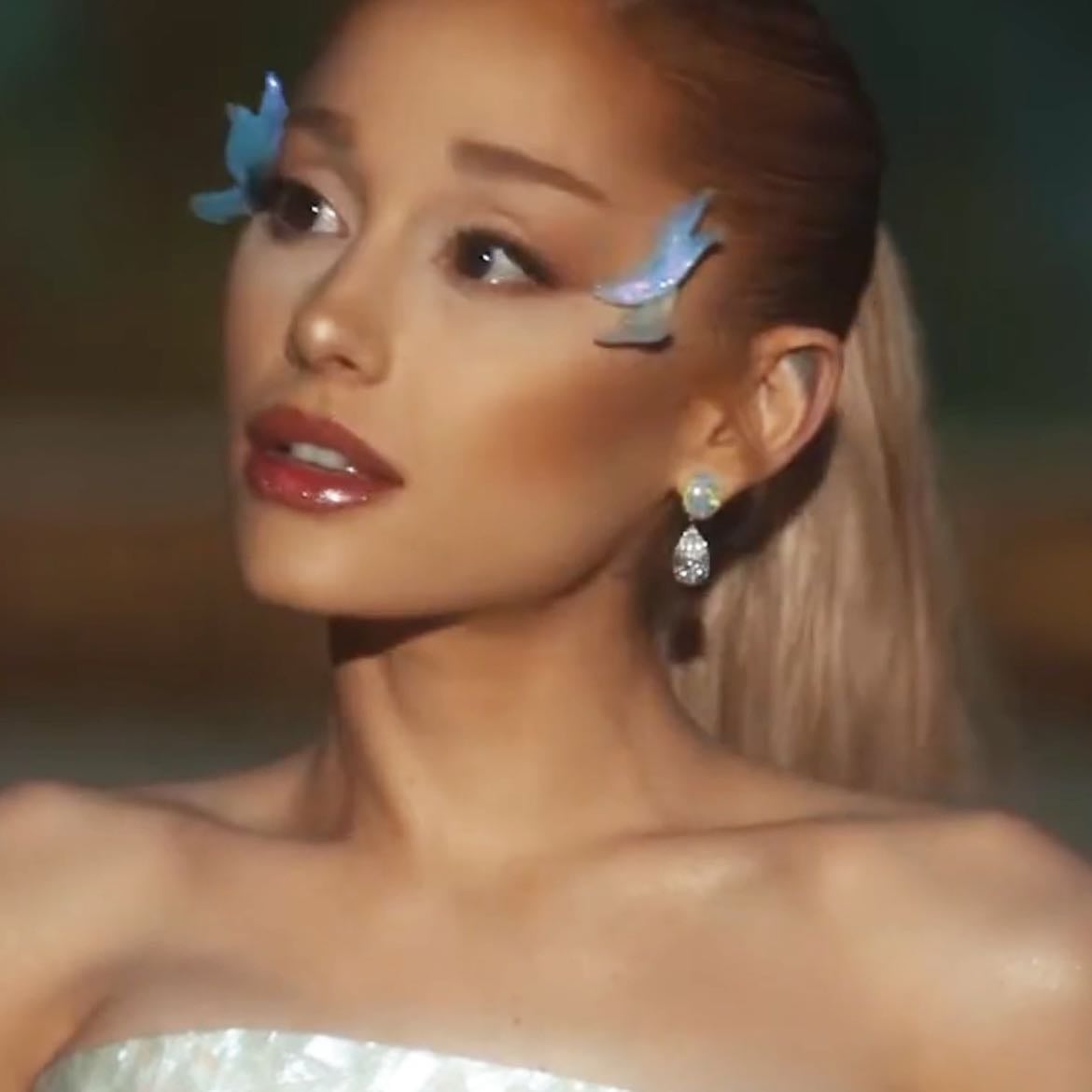 Ariana Grande - Artist