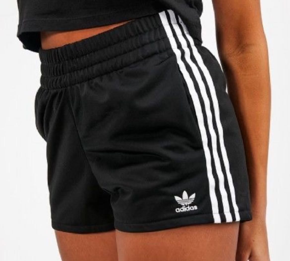 Short adidas