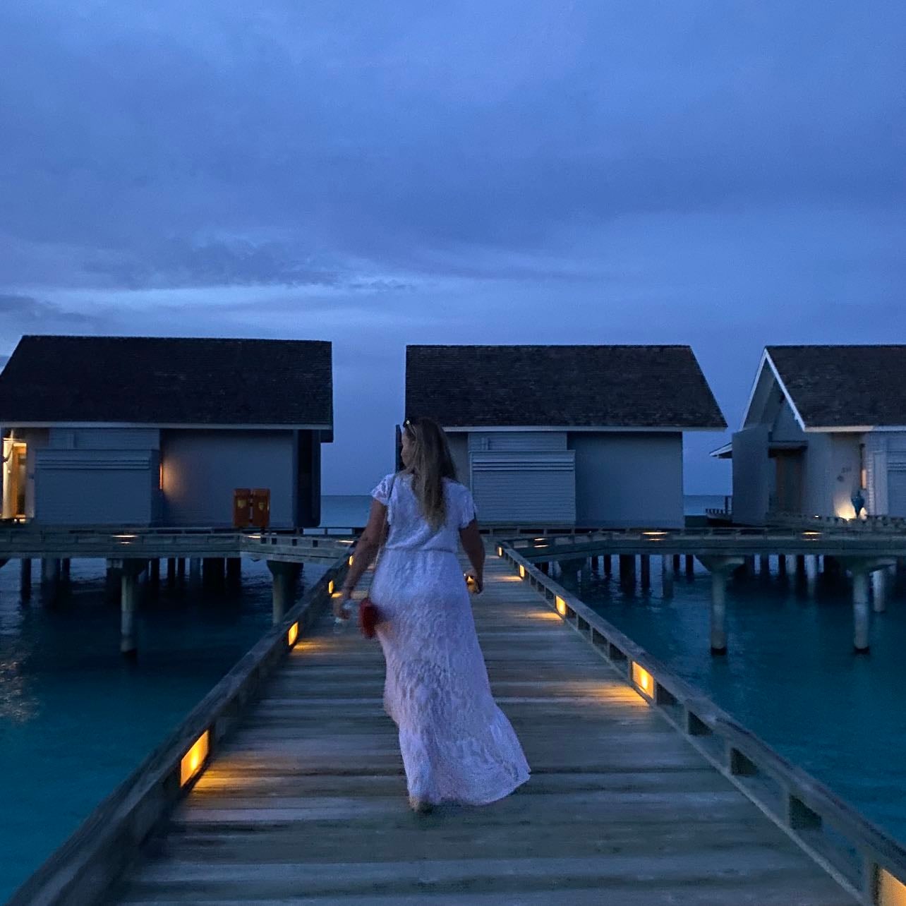 Kuramathi - Recommend to book the floating villas for best experience.