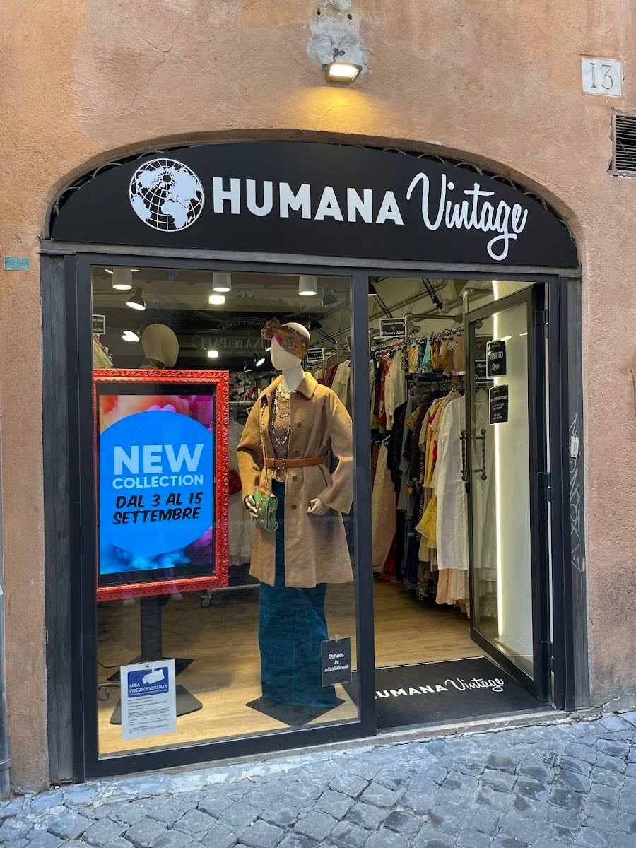 Humana Vintage Roma Trastevere - ready to dive?