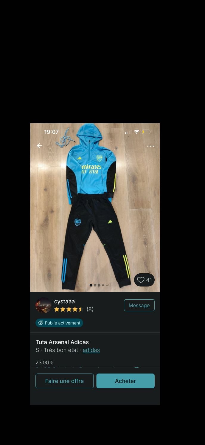 Ensemble de foot pas moulant - Vinted 20€