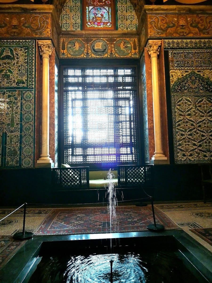 Leighton House