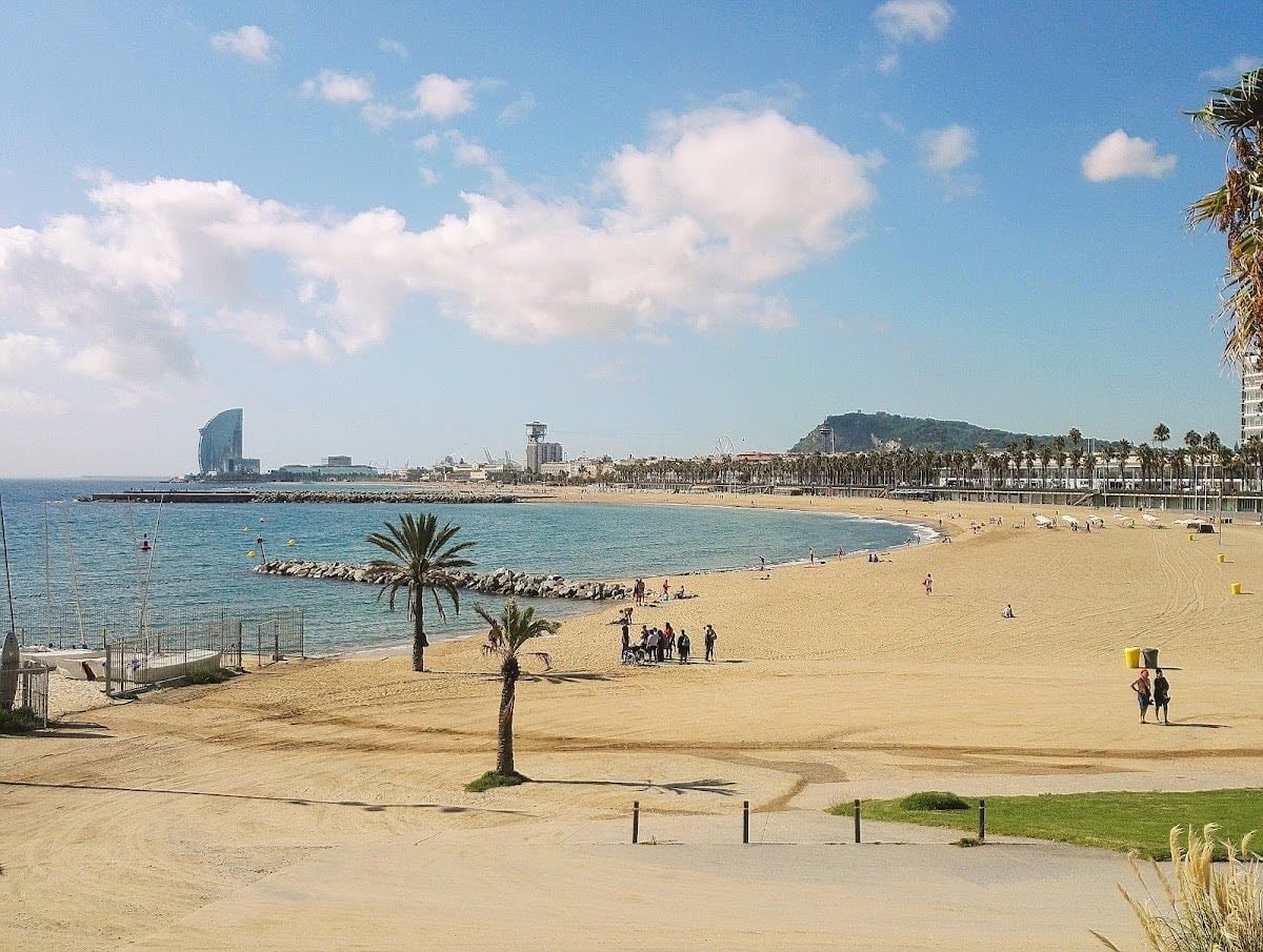 Somorrostro beach
