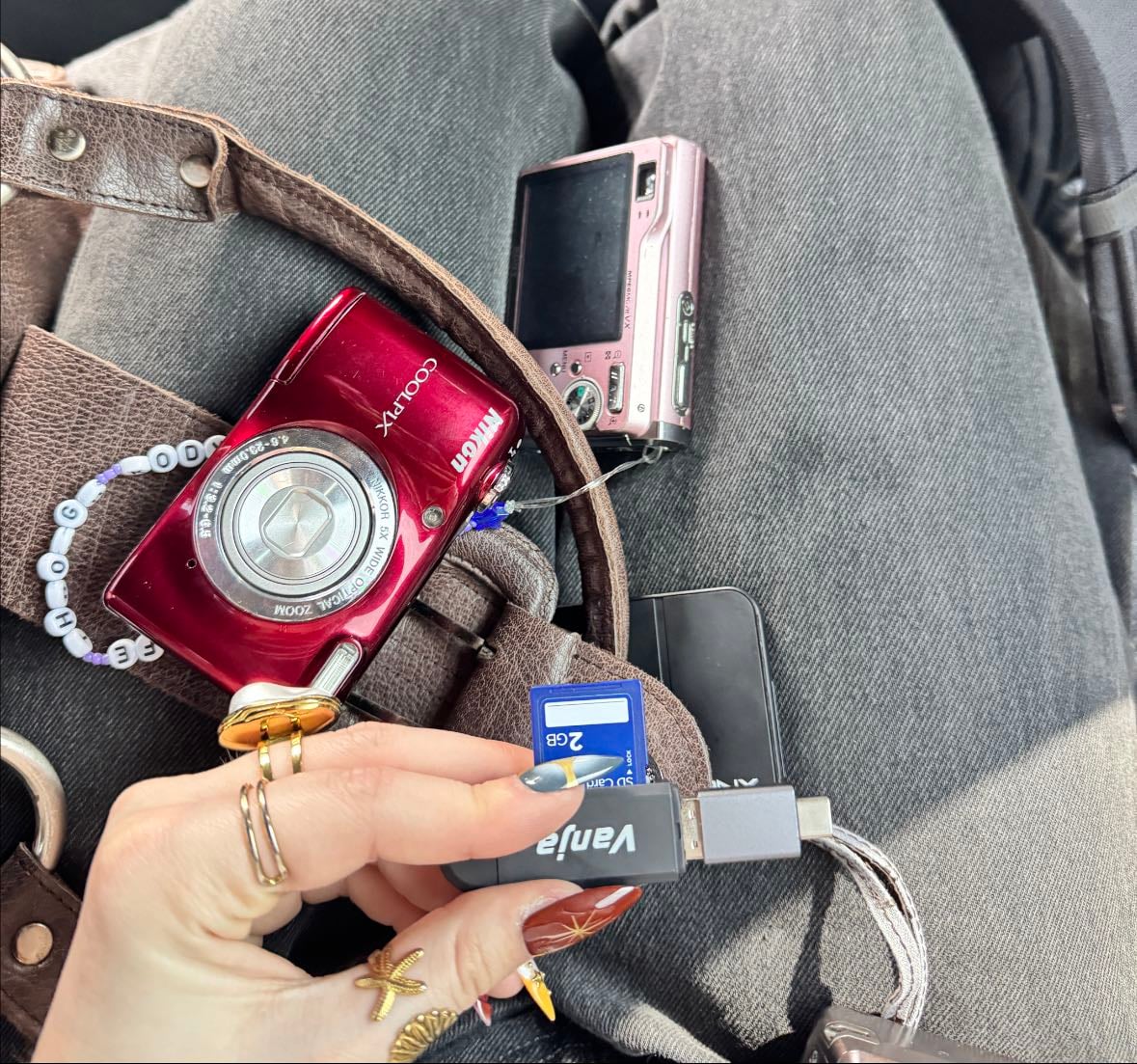 SD cards, batteries, SD card readers etc 🫶🏻 - Links hypelist by kody ⭐️