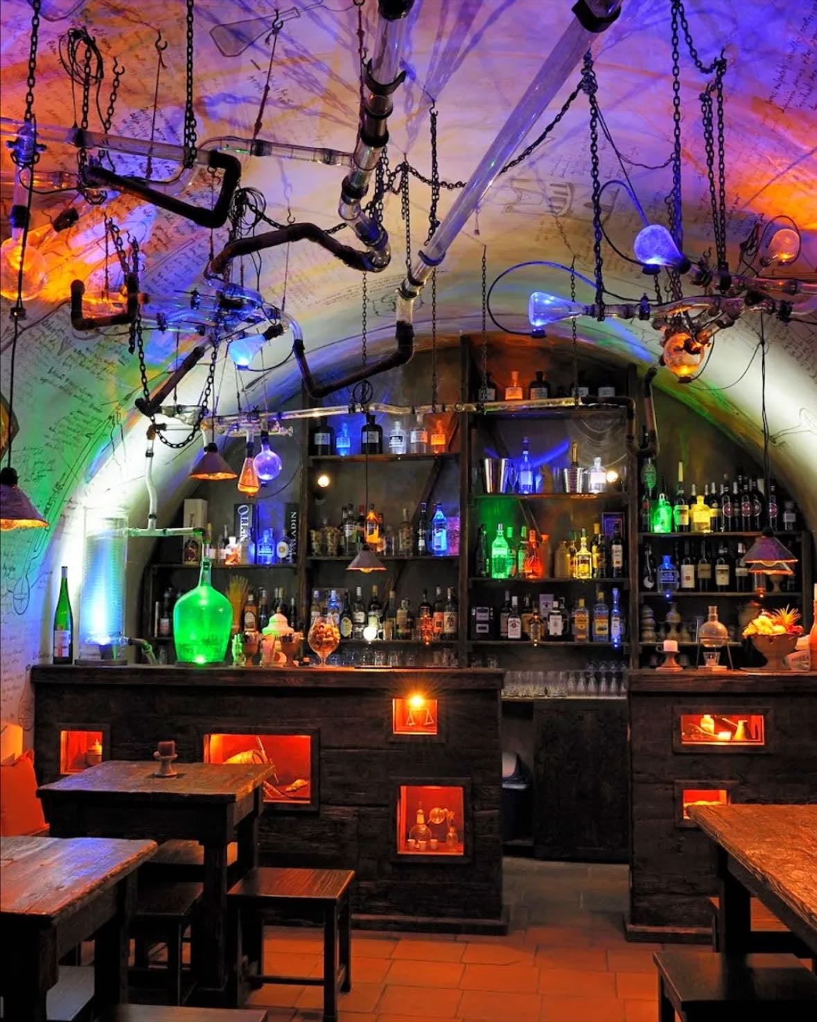 Kellyxír - alchemical pub / Alchemical Lab Pub