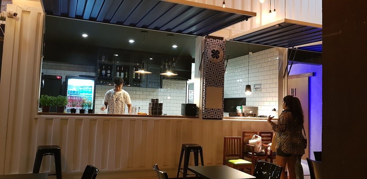 TREVO Sandwich Shop
