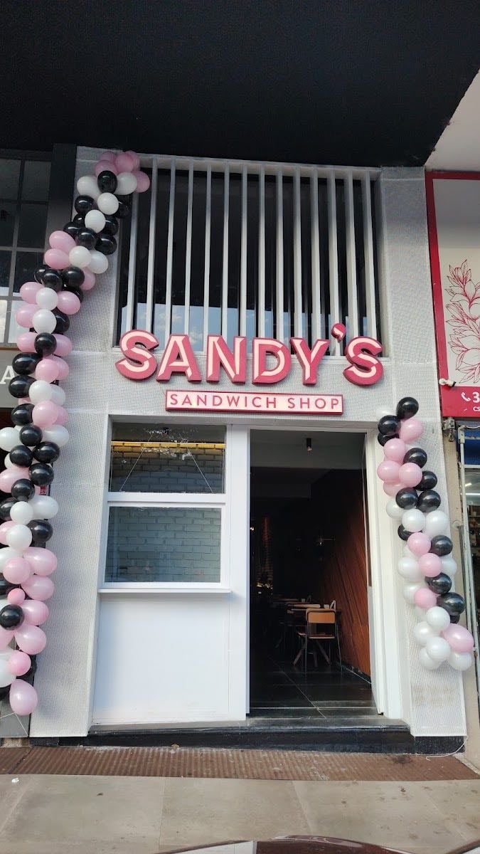Sandy's Sandwich Shop