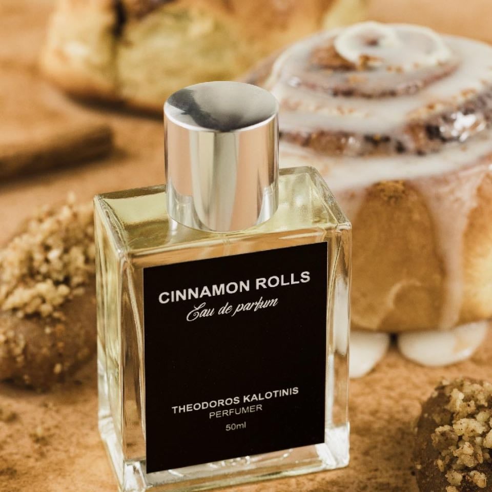 Cinnamon Rolls - Theodoro Kalotinis