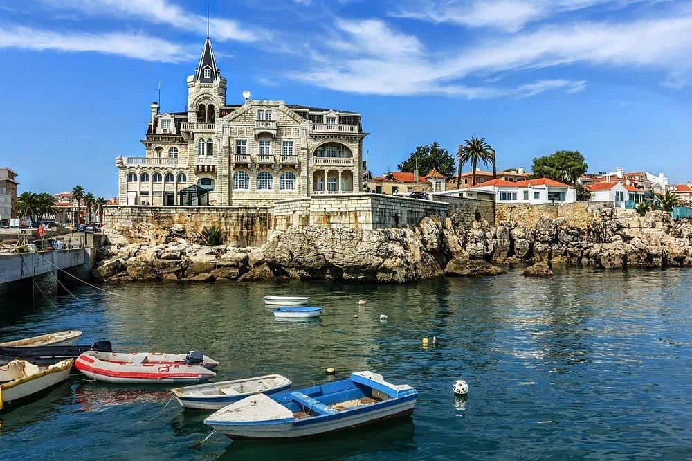 Cascais - The cutest beach town with the best fish