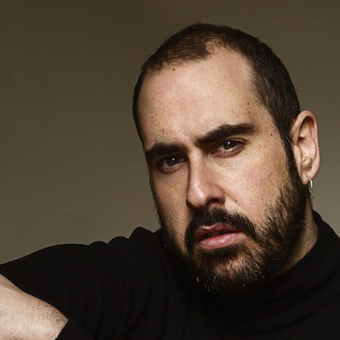 Alberto Velasco - "Por suerte estás tú. Que, sin importar los huracanes, siempre, siempre serás mi calma".