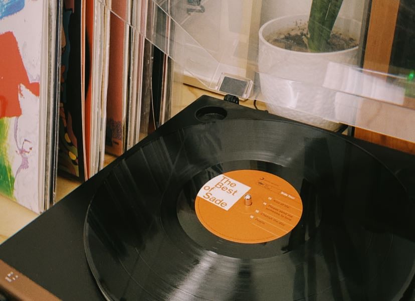 VINILOS 馃捒 - Music hypelist by Claudio Burhoy