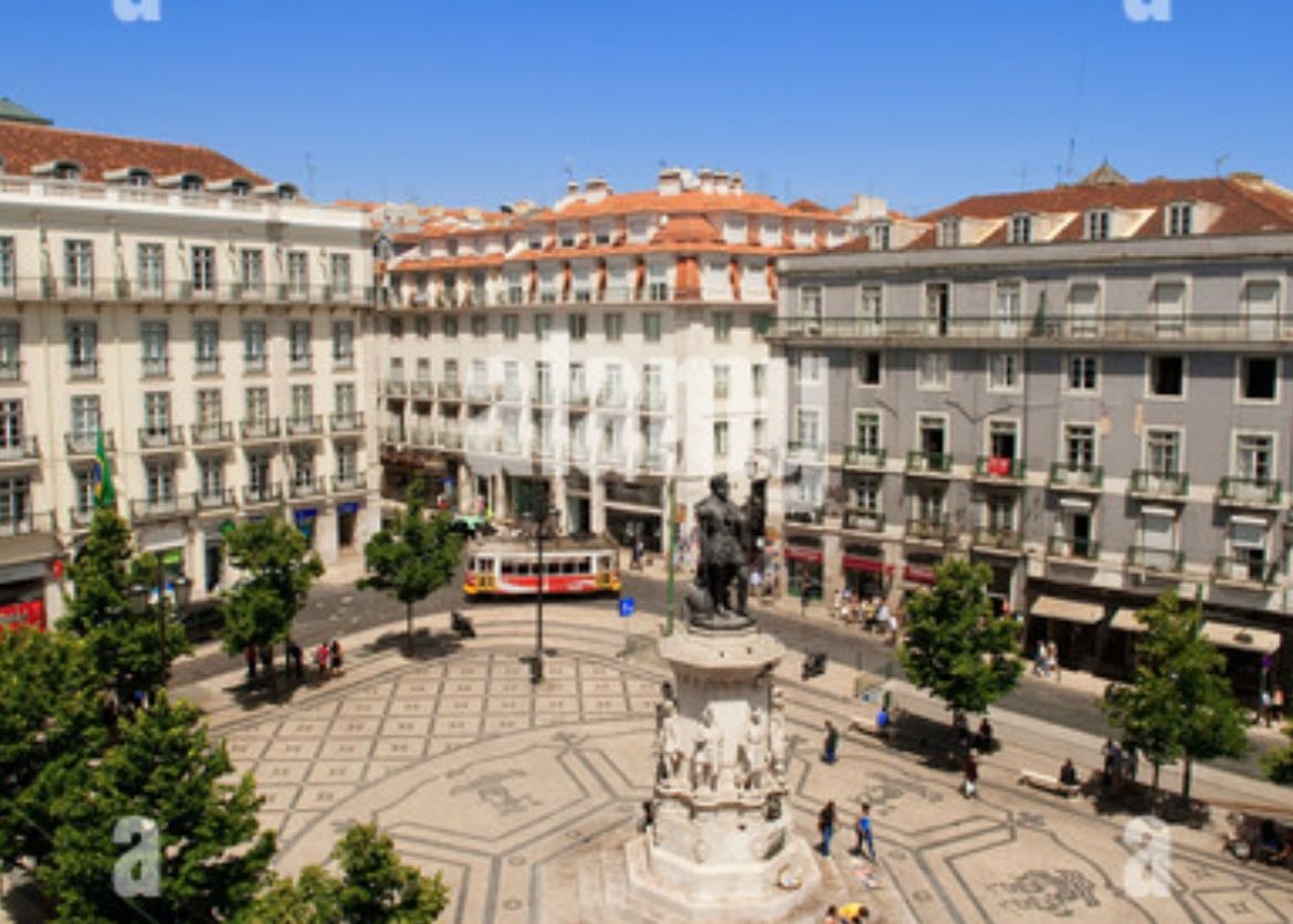 Praça Luís de Camões