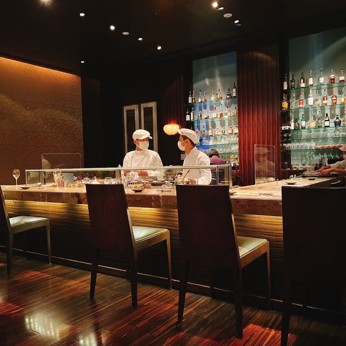 Tapas Molecular Bar