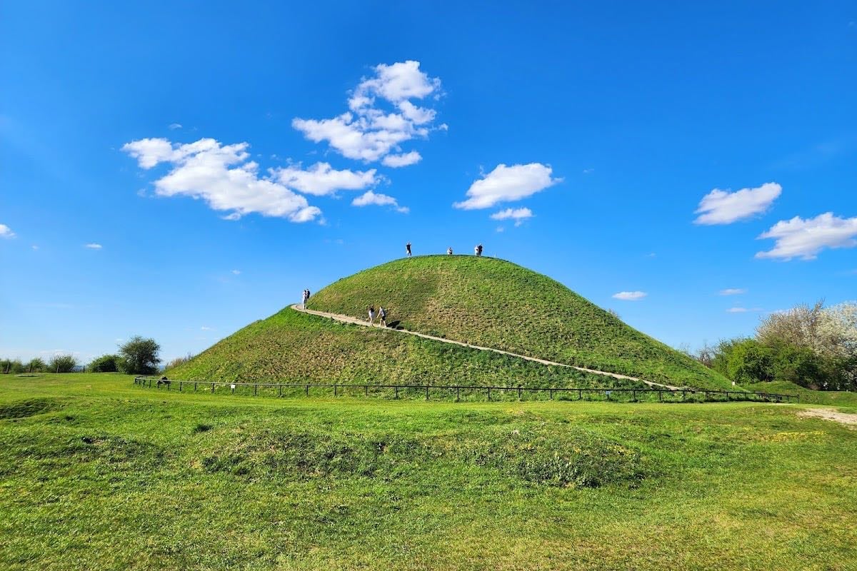 Krakus Mound